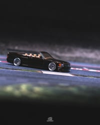 Image 17 of MERCEDES BENZ AMG 560 SEC CONVERTIBLE CUSTOM