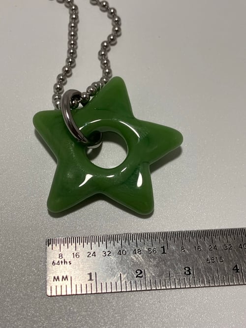 Image of forest green star