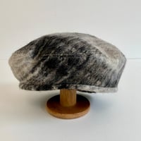 Image 3 of Edie wool beret black & grey