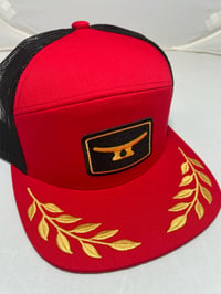 Gold embroidery w/oak leaves red/black 7 panel 