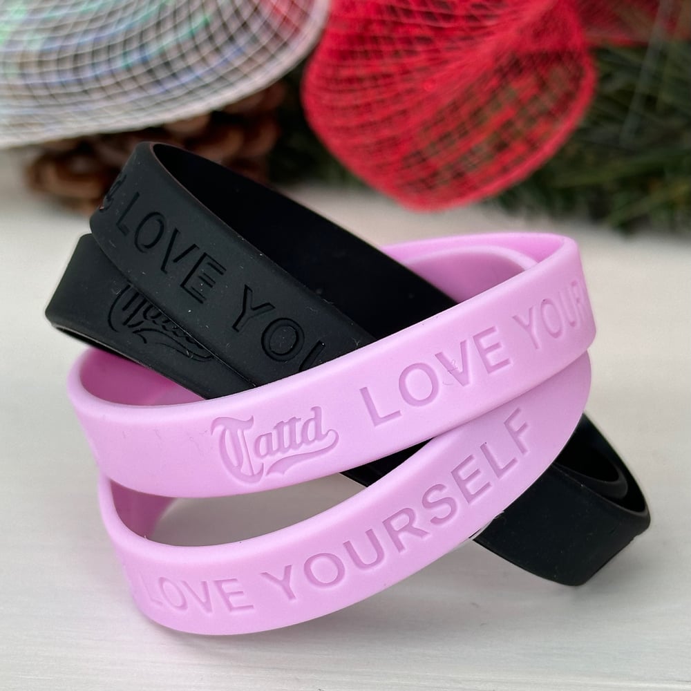 Tattd “love yourself” silicone wristband