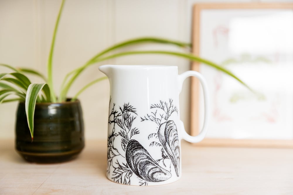 Image of Mussels & seaweed Jug