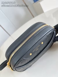 Image 17 of LV Empriente Camera Bag