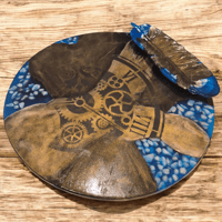 Image 5 of Antique-Style Decorative Tray Set - Handcrafted Faux Marble with Steampunk Clock Design.