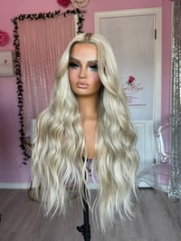 Image 7 of Laney luxury free part (pre order)