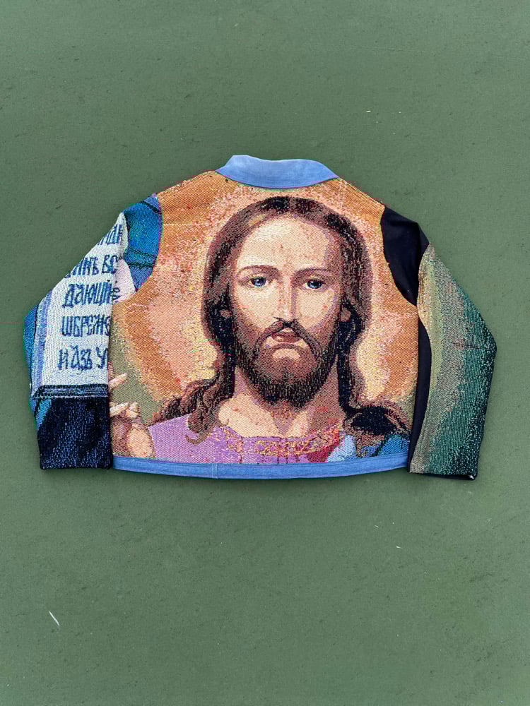 HOLY JEAN Image 2