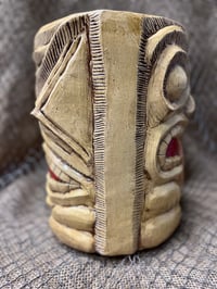 Image 3 of Kamohiali’i & Maui Akaku Planter