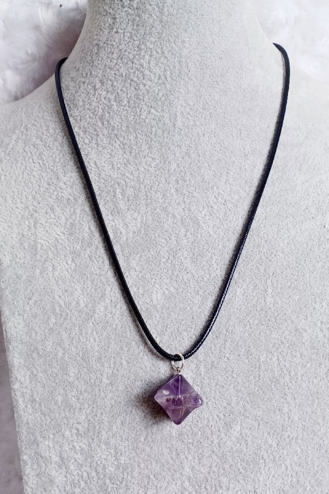 Image of Crystal gemstone Necklaces 