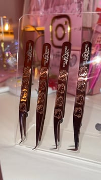 Image 1 of Chrome Muave Hello Kitty Tweezers 💜