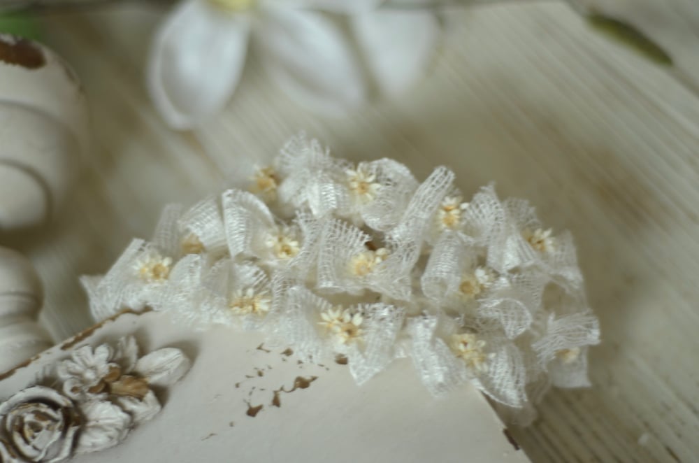 Image of Lace and flowers headband 