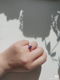 Image 6 of simple purple ring 紫锆石戒指