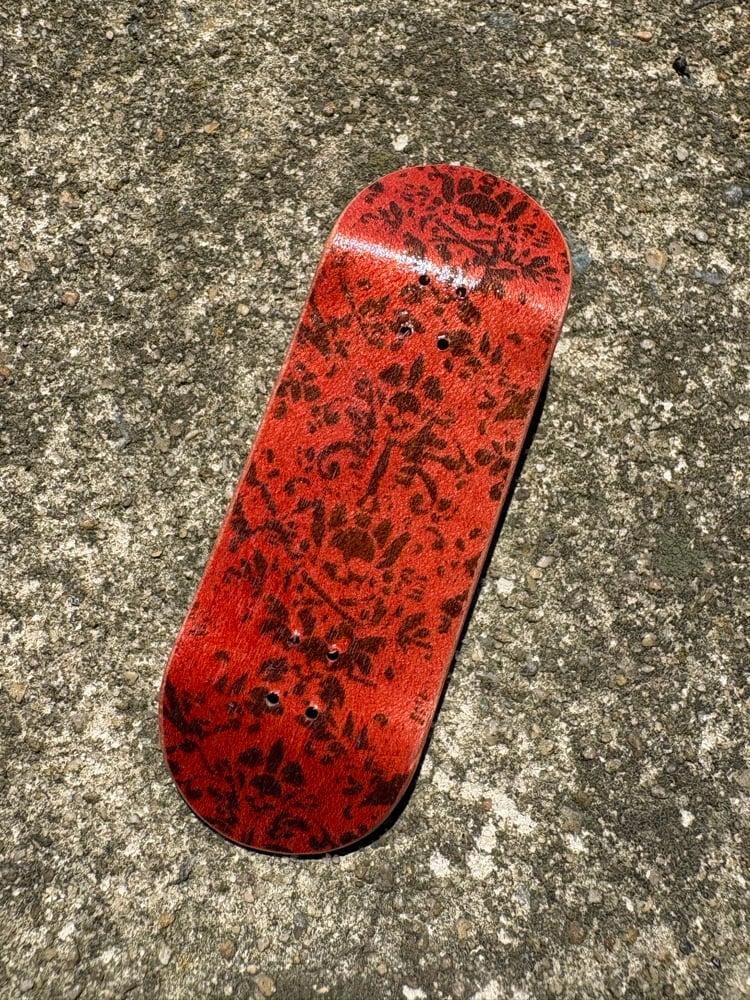 Skull and Bones lazer decks
