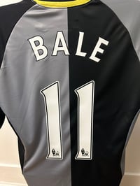 Image 5 of Tottenham Hotspur “BALE 11” 2012/13 Third Shirt + PL patches (M)