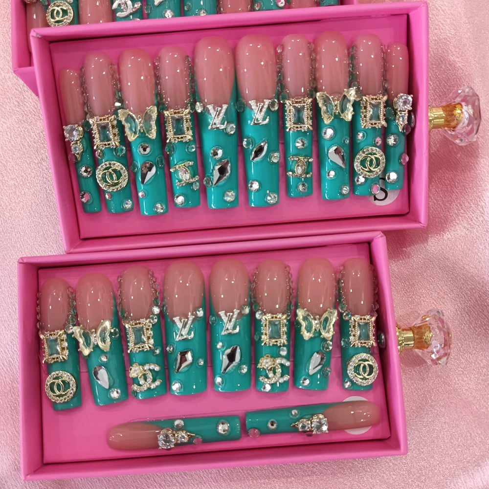 Image of pick from option 1-25 acrylic press on nail set