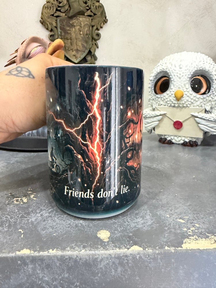 Image of Tazza STRANGER THINGS 450 ml