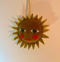 Image 1 of Double-rayed Golden Sun