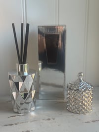 Image 3 of Silver Diamond Diffuser & Candle Gift Set ☆ 
