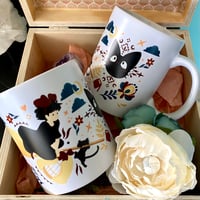 Image 1 of Mug kiki la petite sorcière. Vendu à l'unité ou à intégrer dans un lot de 3 (36€ les 3) 