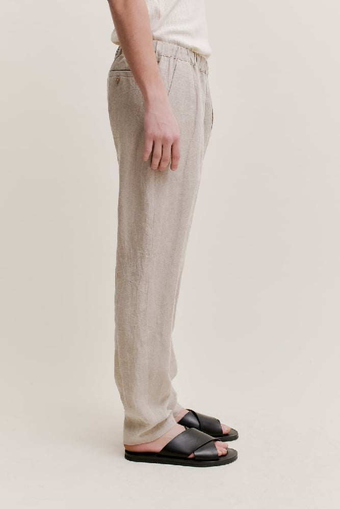 Image of A KIND OF GUISE ELASTIC WIDE PANT BEACH LINEN