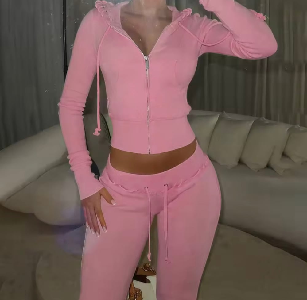 “On Chill” PinkSweatsuit