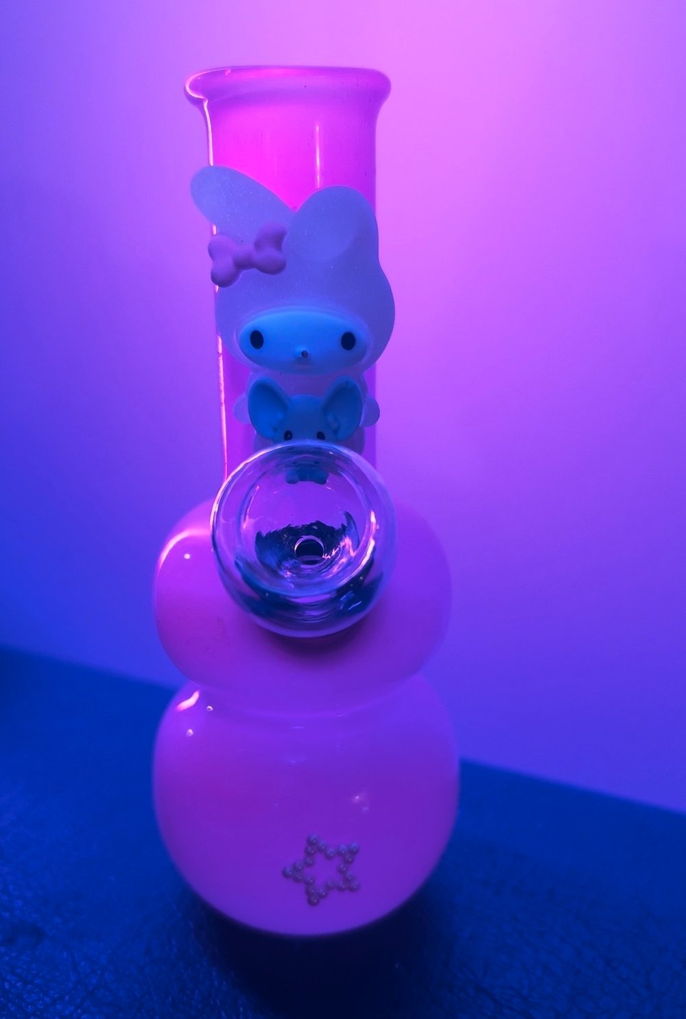 My melody flourescent bong