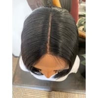 Image 4 of LYNSEY| SHORT DEEP T PART LACE FRONT WIG