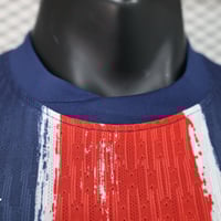 Image 4 of PSG 24/25 Home