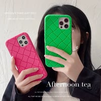 Image 2 of Luxury Woven Pattern Tpu Phone Case for iPhone 15 14 13 12 11 Pro Max Soft Silicone Rubber Back Cove