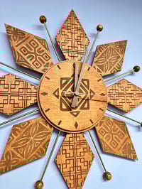 Image 4 of Tiki Starburst Clock 2