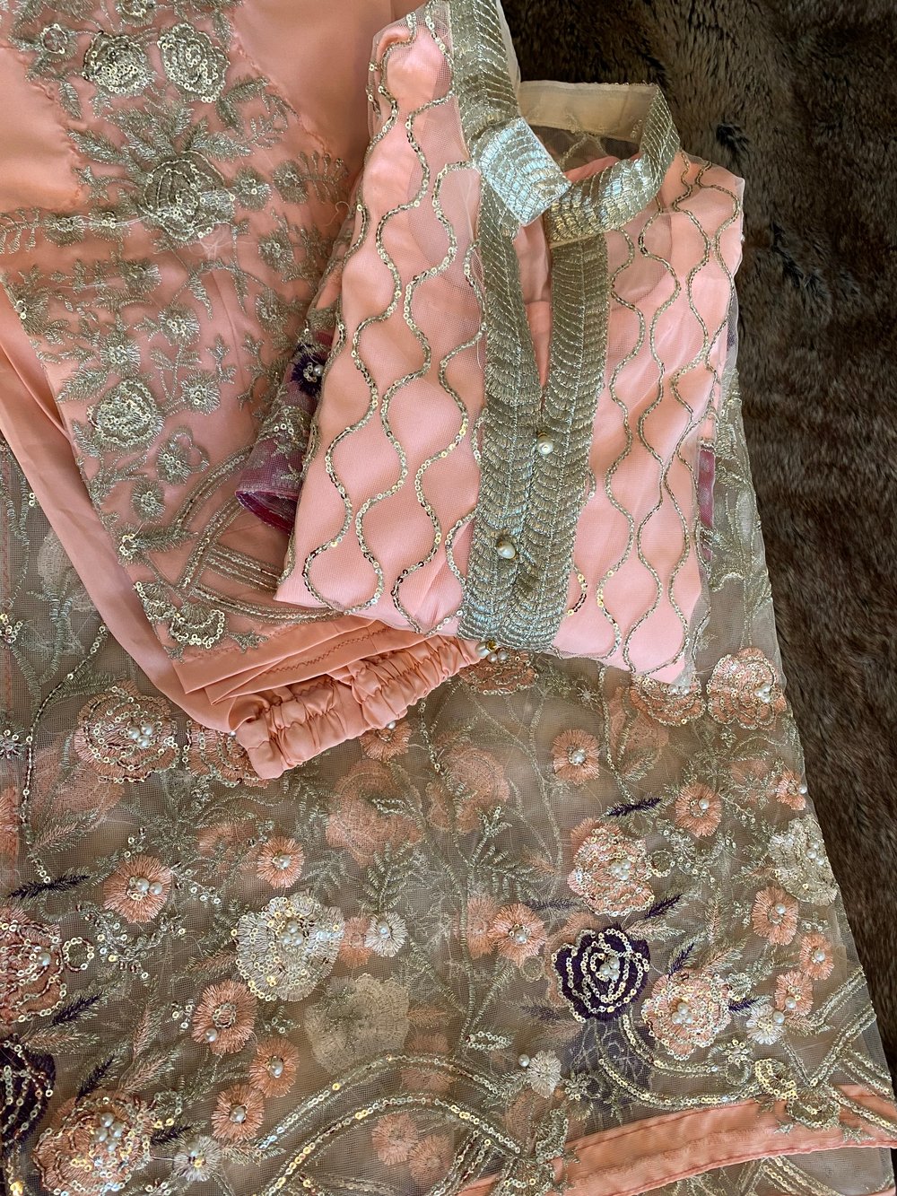 Peach net fancy suit