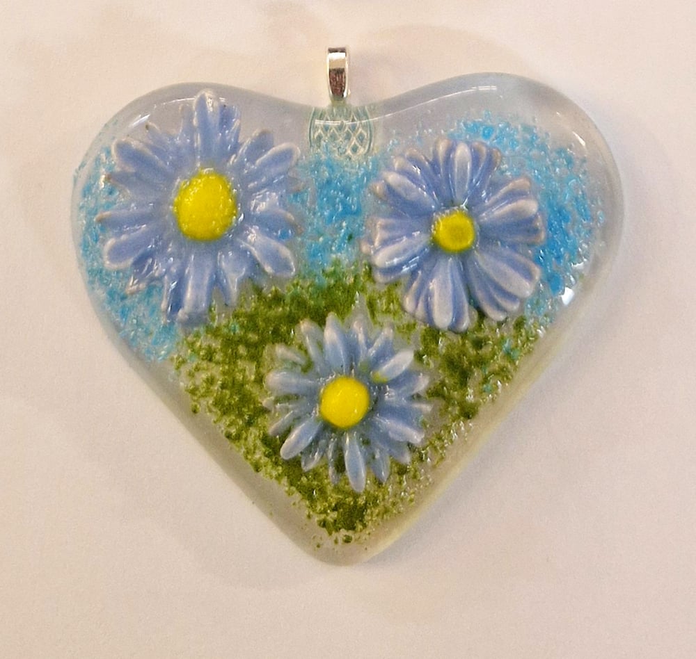 Image of Fused Glass Heart with Blue Daisies 