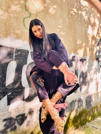 Image 4 of Folclore in the House