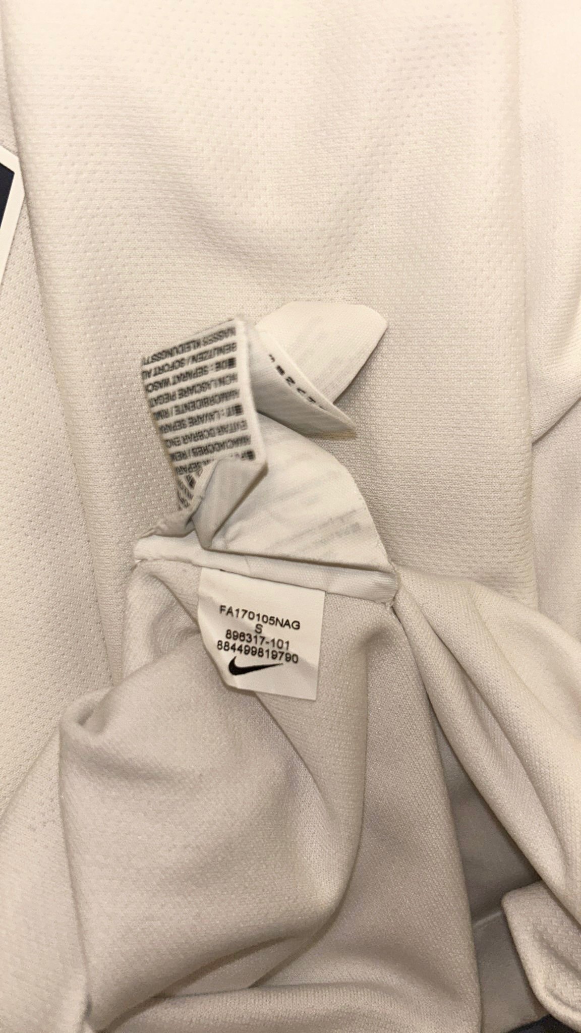 Image of Tottenham Hotspur “DELE 20” 2017/18 Home Shirt + PL patches (S)