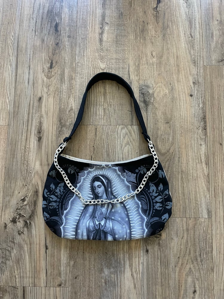 Virgencita O-Ring Chain Mini