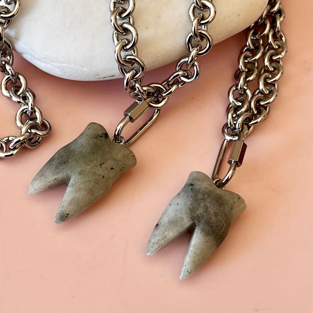 Image of Chunky Labradorite Tooth Necklace