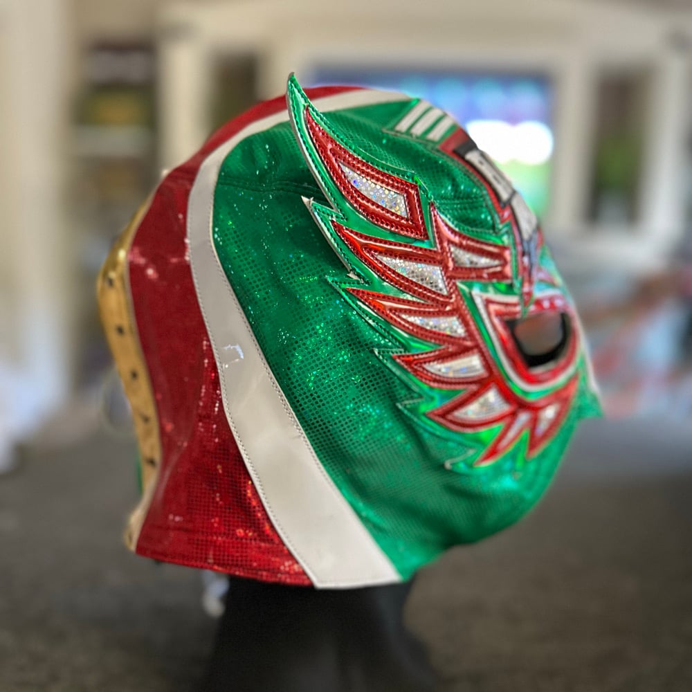 Image of El Grande Americano Luchador - PRO Mask