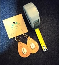Image 2 of Cowry shell earrings with cork