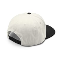 Image 2 of xx two tone hat.