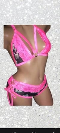 Image 4 of Lace up Tie Sides Shorts Sets 4 Prints!