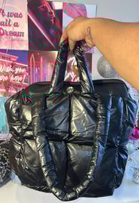 Black Puffer Wholesale