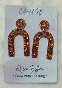 Image 2 of “Queen Esther” Favor With The King Earrings 