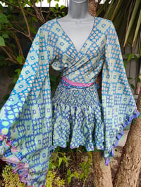 Image 5 of Stevie co ord set -BLUE and TURQUOISE 