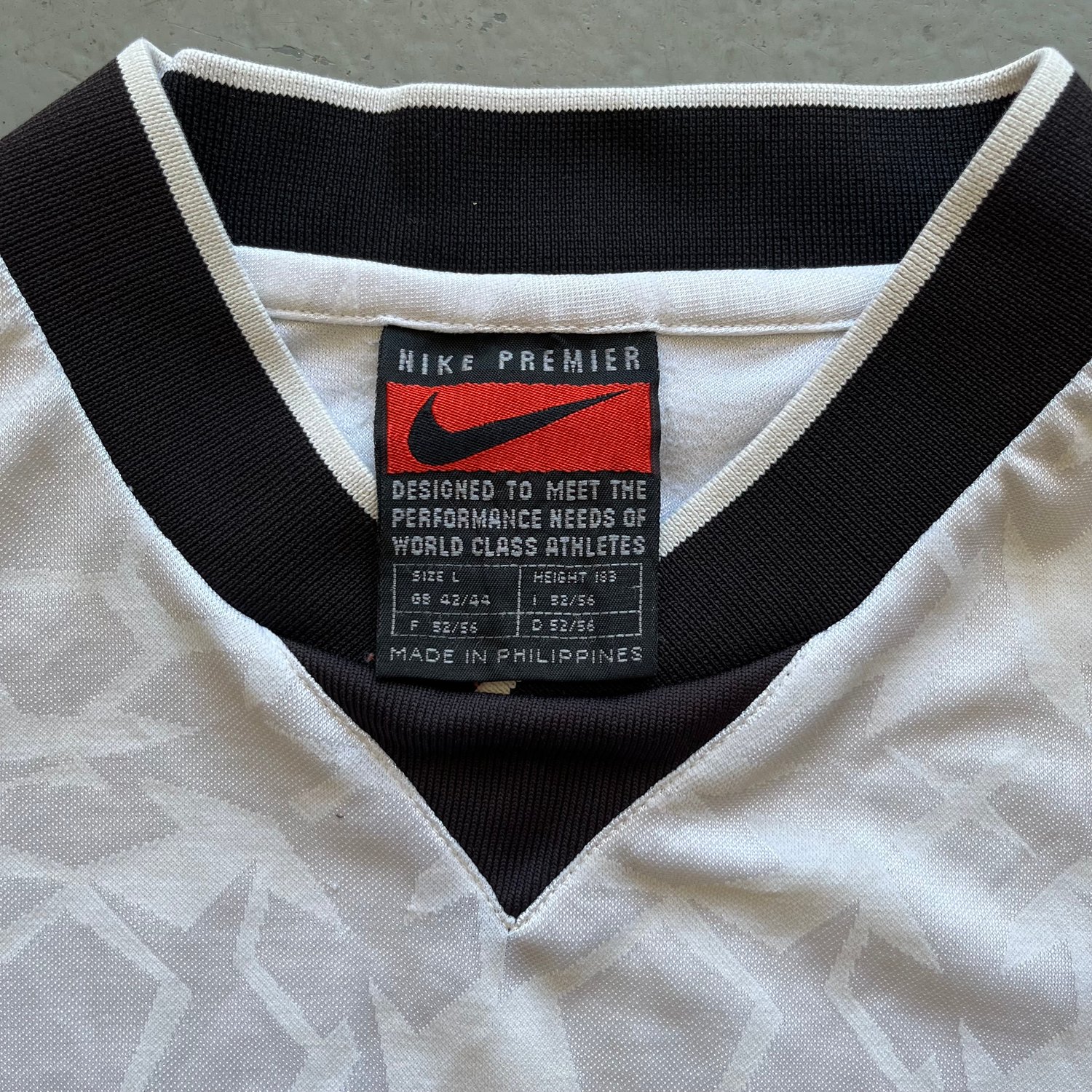 Image of Vintage 90s Nike spellout T-shirt size xl 