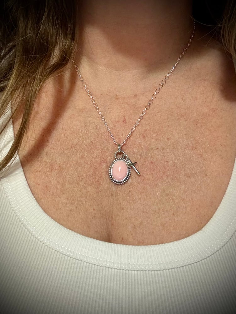 Image of Dainty Pink Conch & Cross Necklace 🩷