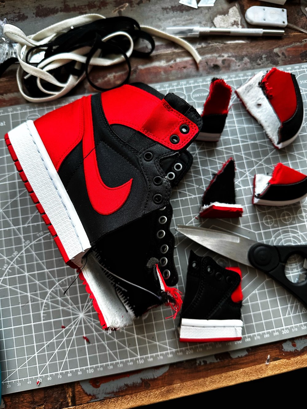 Christmas Ball Jordan 1