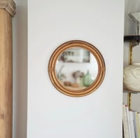Image 1 of Miroir ancien en rotin