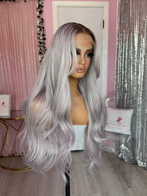 Image of lilac free part (ready to ship )