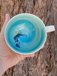 Small ‘Surfs Up’  Cup ‘D’