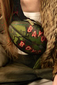 Image 2 of BAYOU BEAT with pourse