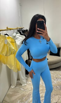 Image 1 of tie back cupped flared set 
